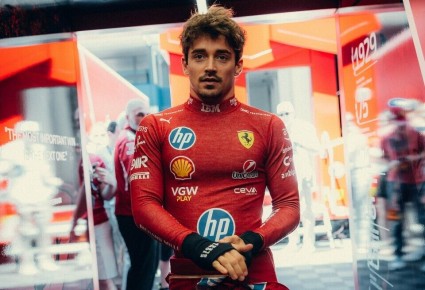 Шарль Леклер на распутье: менеджер ведет переговоры с McLaren, Aston Martin и Mercedes