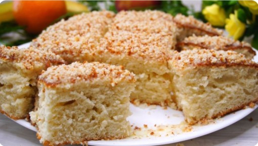 Простой домашний пирог, который идеально дополняет чайные моменты