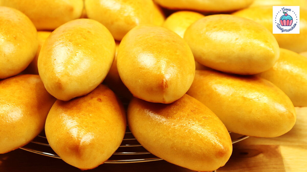 Как приготовить вкусные пирожки с яйцом и луком: простой сезонный рецепт