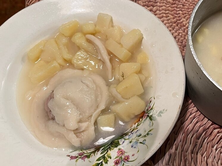 Цены на пельмени и вареники продолжают расти: россияне сокращают покупки