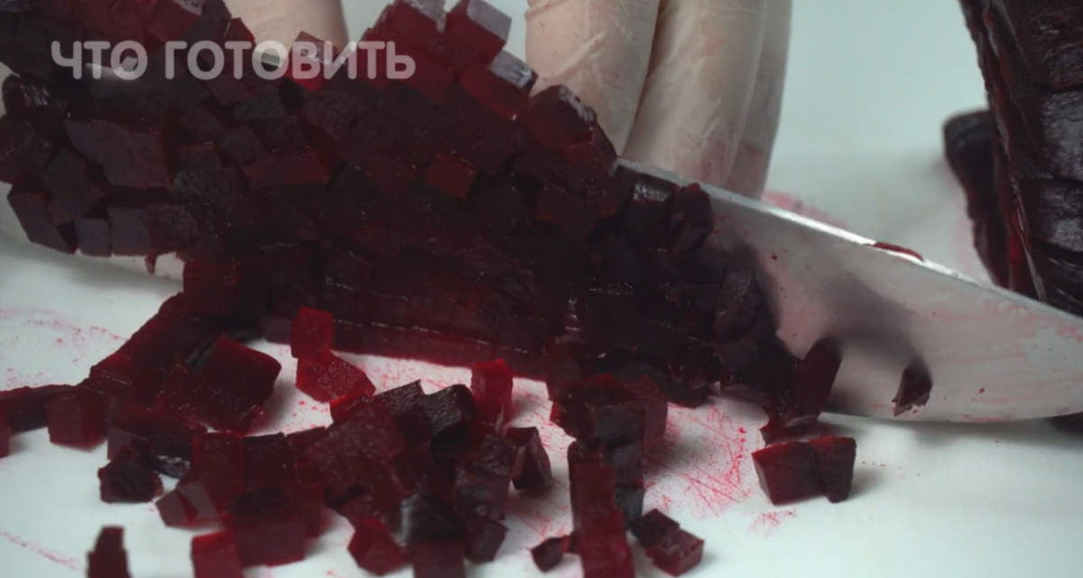 Легкий и вкусный свекольный салат, который оценит даже самый привередливый едок