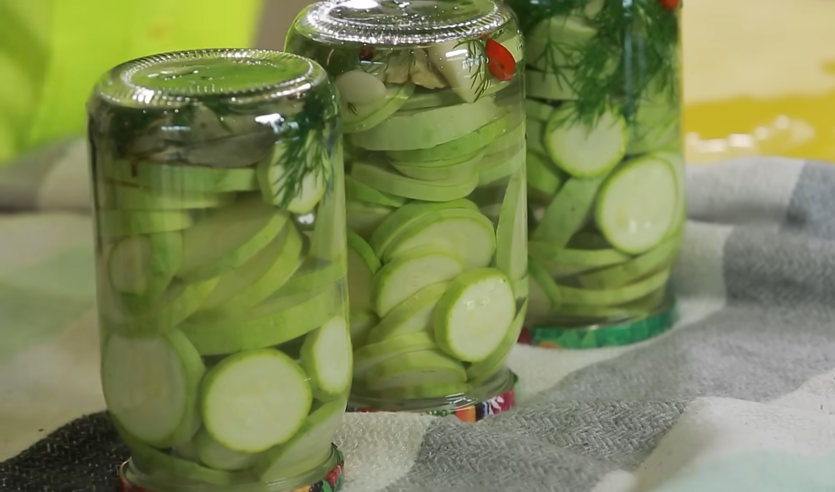 Маринованные кабачки на зиму: быстрый и вкусный рецепт