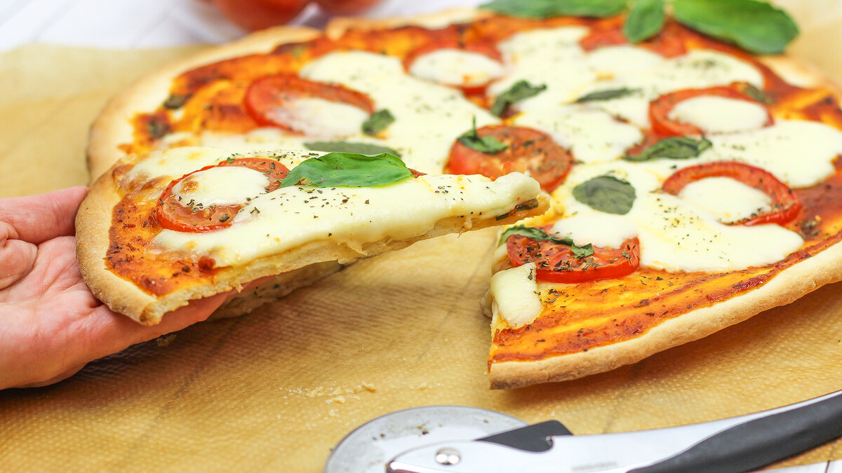 Как приготовить идеальное тесто для домашней пиццы