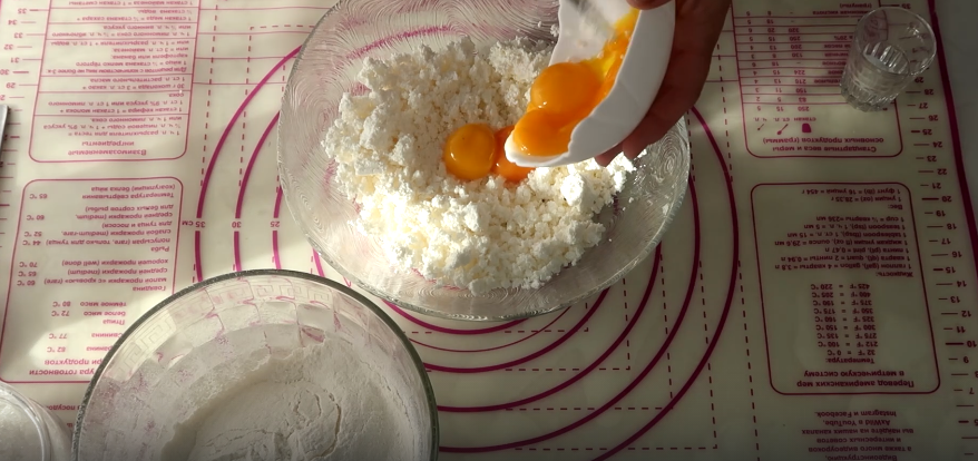 Вкусные булочки из творожного теста: простой рецепт без дрожжей