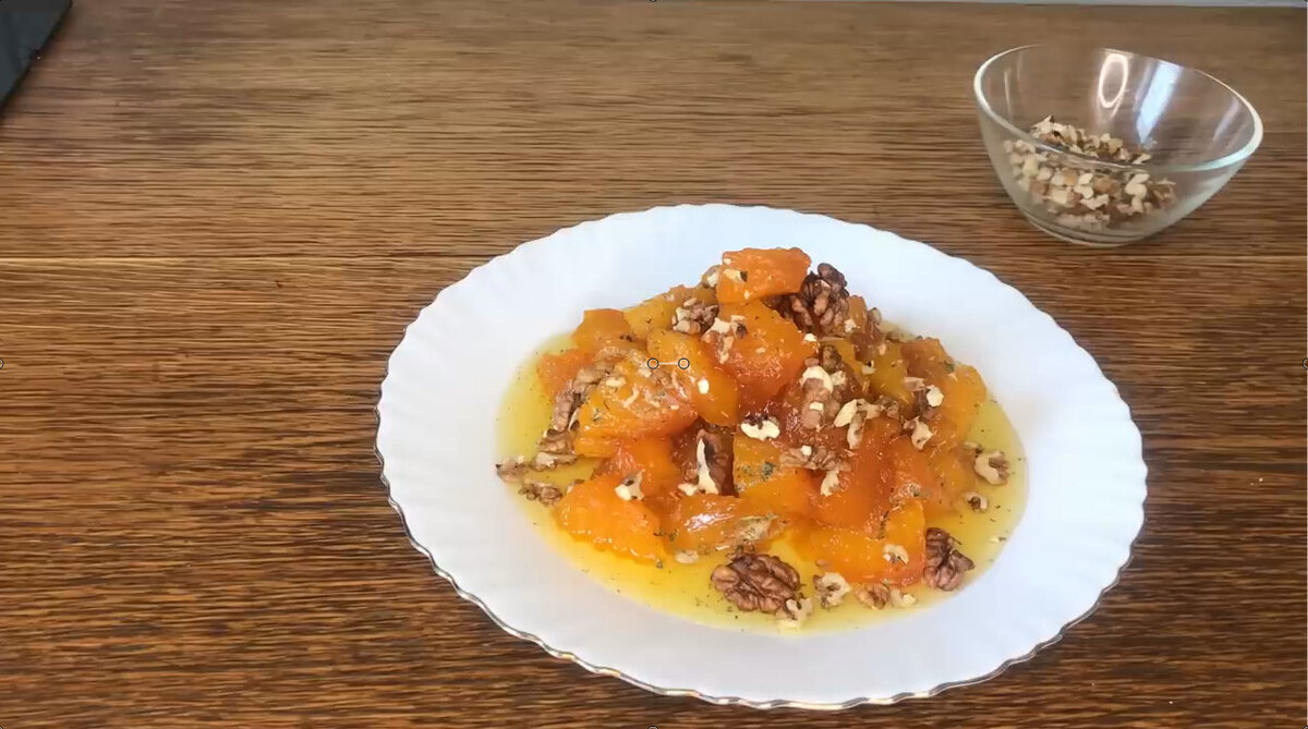 Мармеладная тыква с грецким орехом: необычный десерт из простых ингредиентов