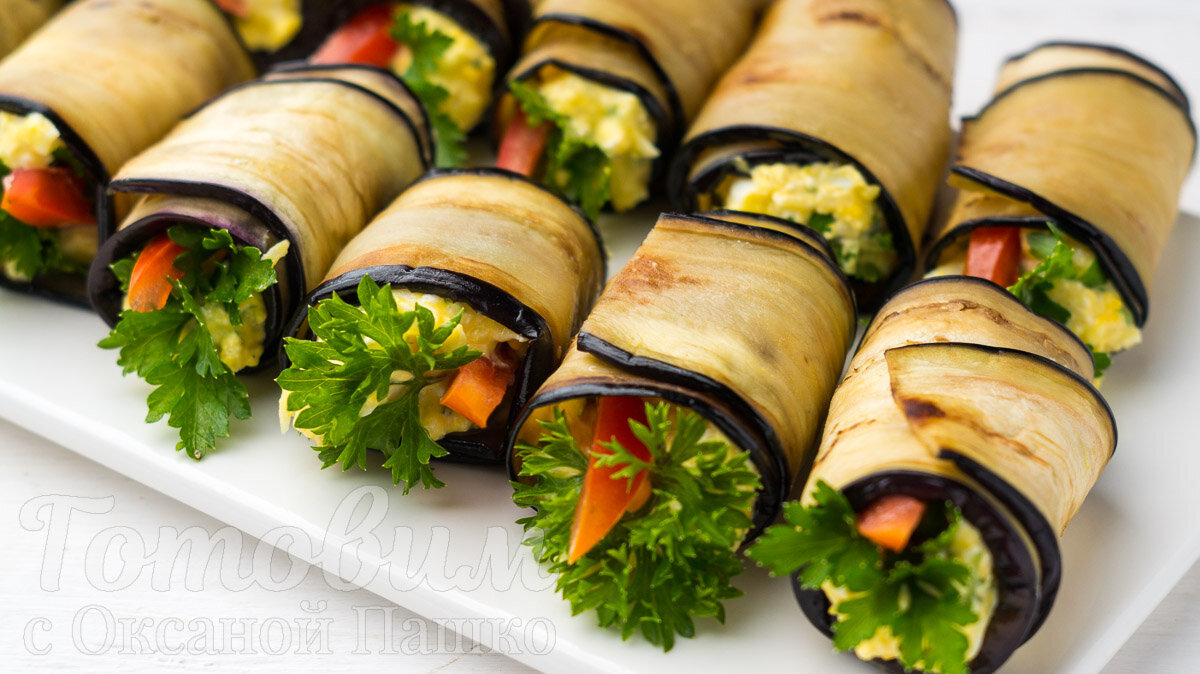 Необычные рулетики из баклажанов, которые покорят любое застолье