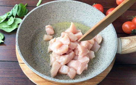 Легкий и аппетитный салат для вашего девичника