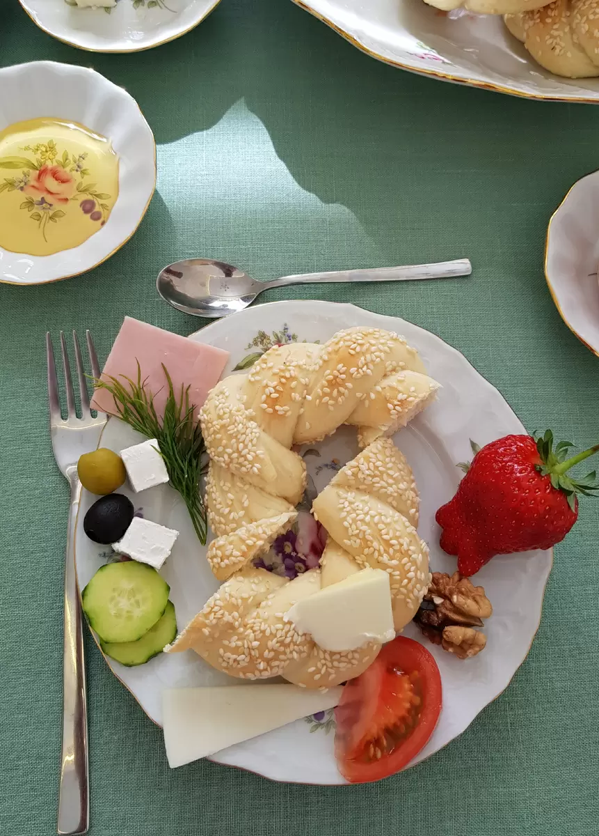 Погрузитесь в мир турецкой кухни с шедевром: как приготовить симиты