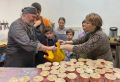 Подготовка к добрым делам: Оливье для бездомных