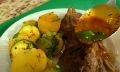 Незабываемый ужин за копейки: как приготовить сочное жаркое с мясом, картошкой и кабачками