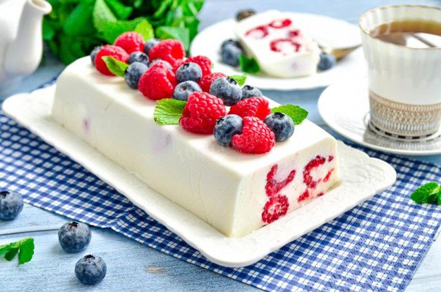 Нежный творожный десерт с желатином: простота и вкус без печи